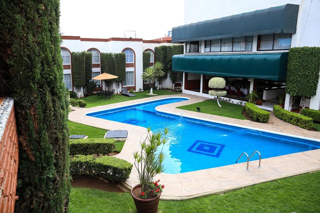 Hotel & Suites Villa Del Sol Morelia Kültér fotó