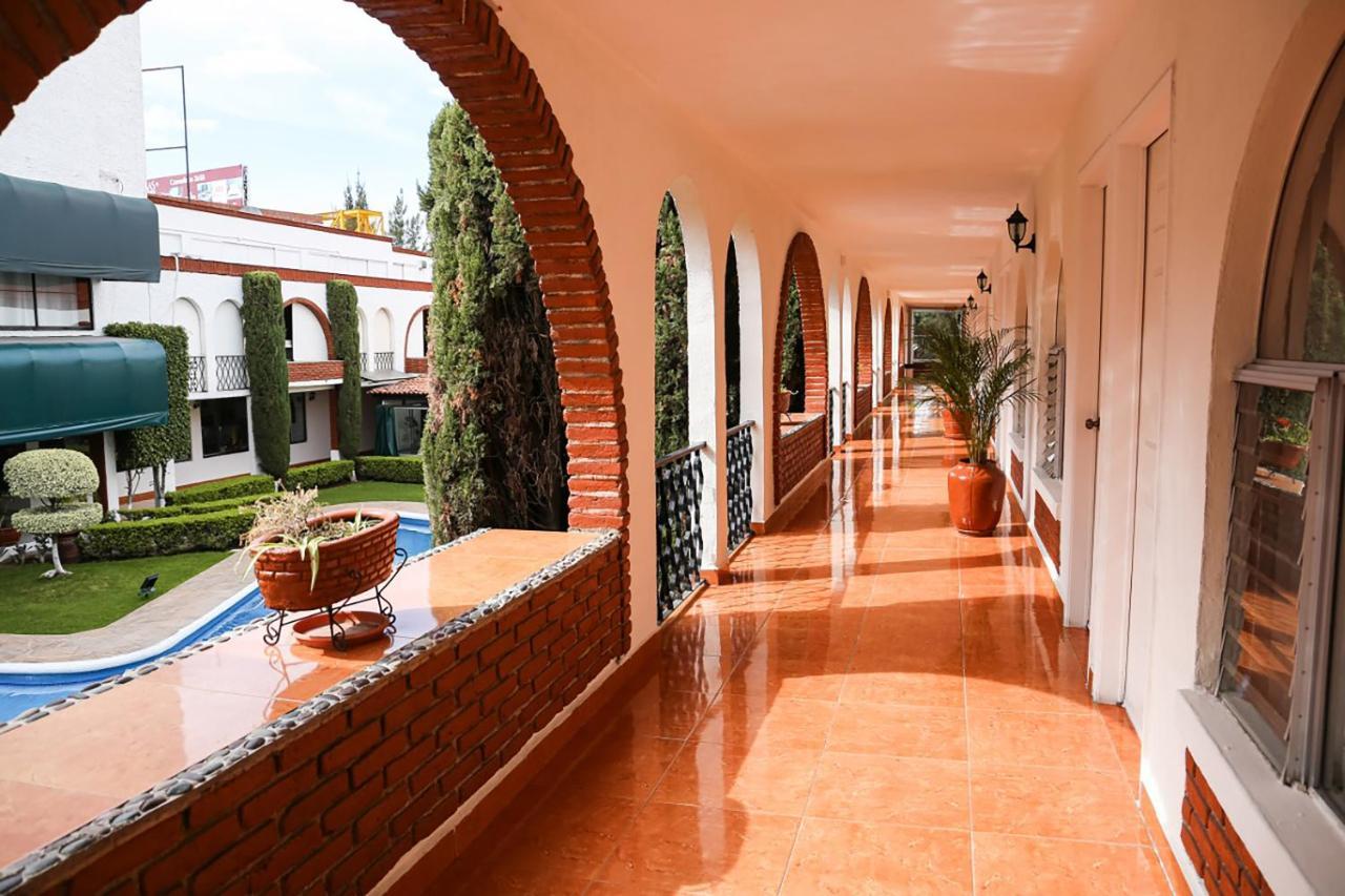 Hotel & Suites Villa Del Sol Morelia Kültér fotó