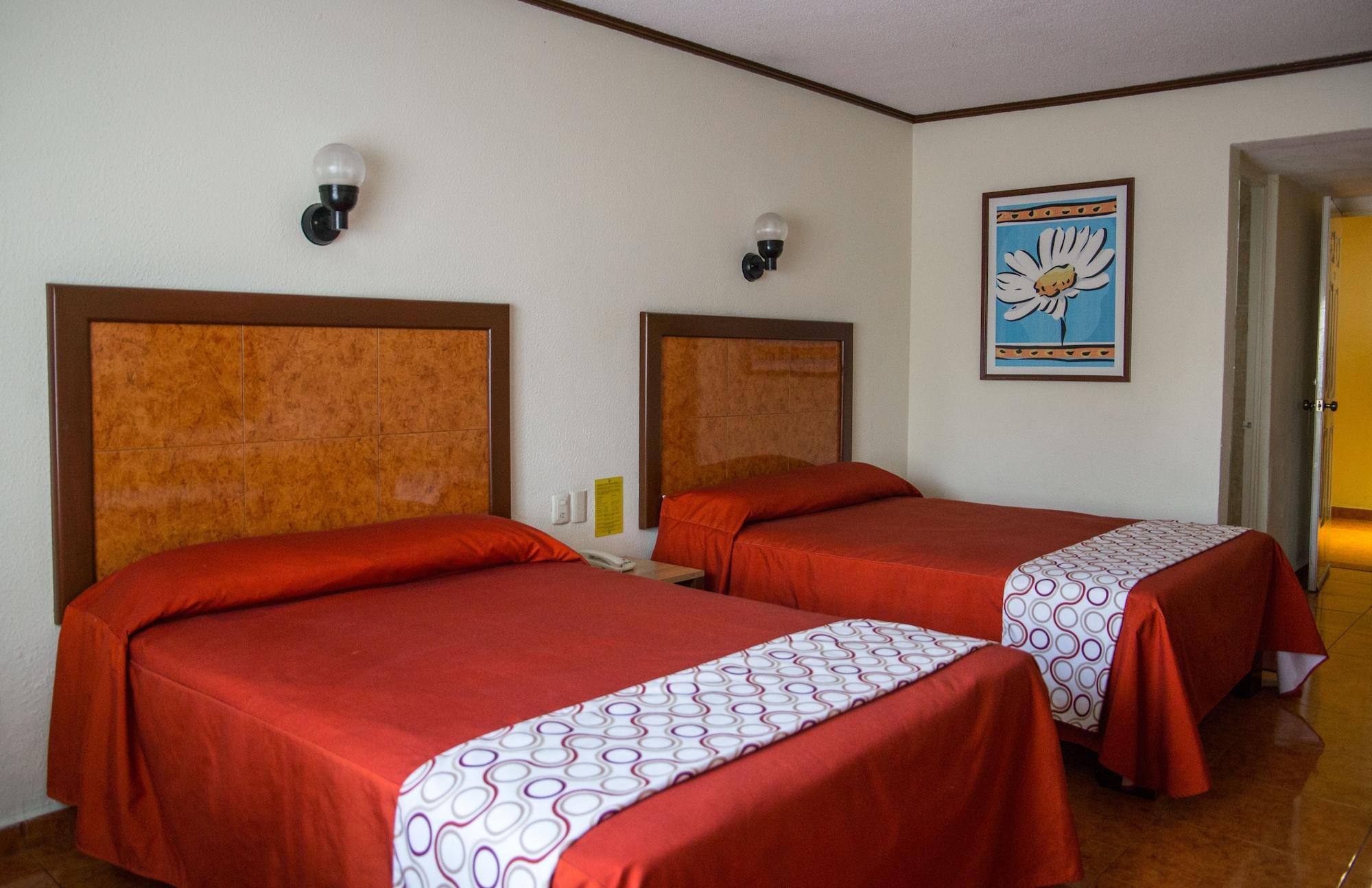 Hotel & Suites Villa Del Sol Morelia Kültér fotó