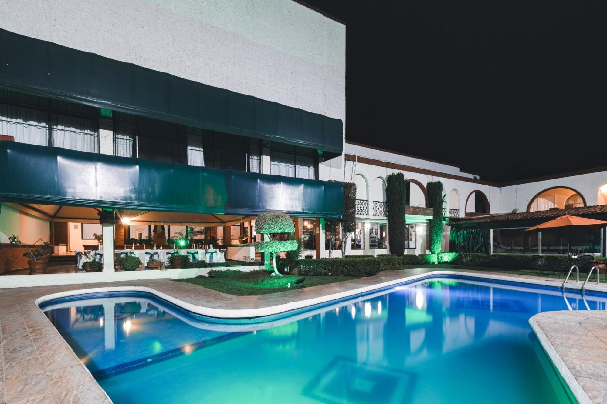 Hotel & Suites Villa Del Sol Morelia Kültér fotó