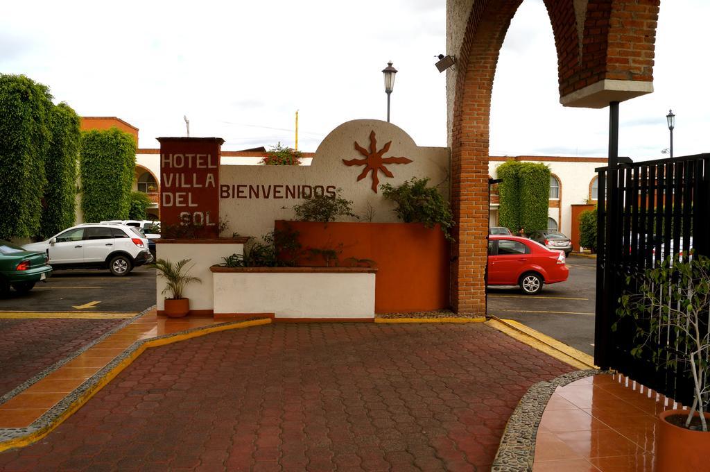 Hotel & Suites Villa Del Sol Morelia Kültér fotó
